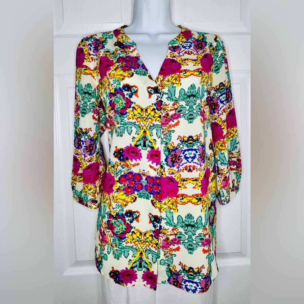 Jade Melody Tam Women’s Colorful Print Button-Down Blouse Top S